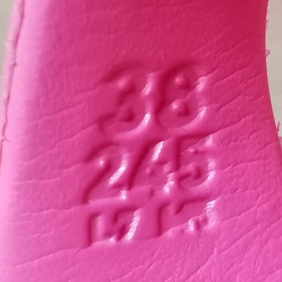 Birkenstock  Gizeh Flip Flop, Pink, Womens Size 7-7.5 / 38 - Picture 12 of 12
